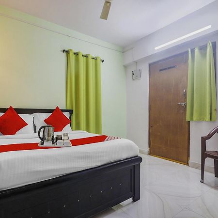 Hotel O Broholic Hotels Near Botanical Garden Haiderabad Buitenkant foto