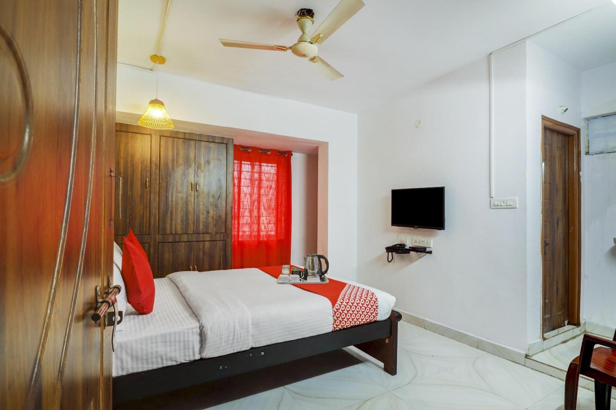 Hotel O Broholic Hotels Near Botanical Garden Haiderabad Buitenkant foto