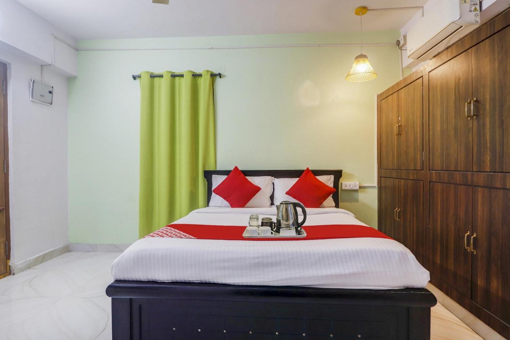 Hotel O Broholic Hotels Near Botanical Garden Haiderabad Buitenkant foto